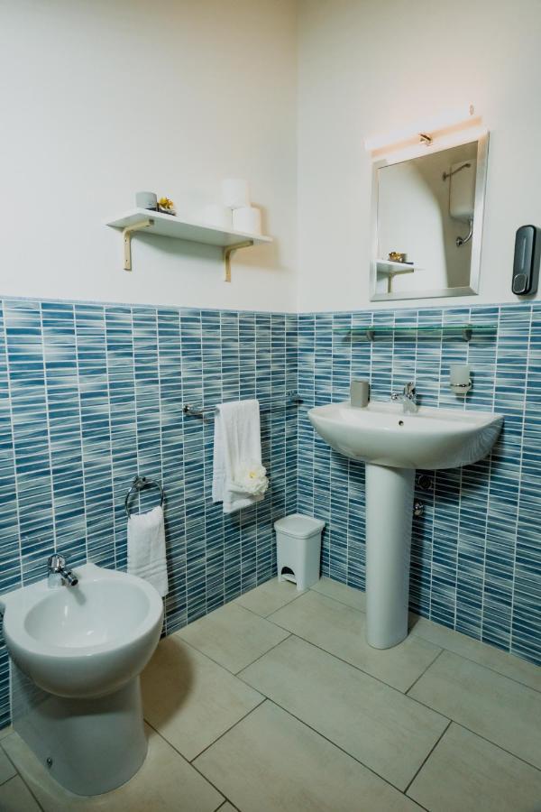 La Residenza B&B Giba Екстер'єр фото